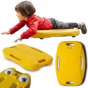 Guruló zsámoly sárga, műanyag rollerboard, cseréhető 360 fokban elforgó kerekek, extra nagy méret 41x63cm Guruló zsámoly sárga, műanyag rollerboard, cseréhető 360 fokban elforgó kerekek, extra nagy méret 41x63cm