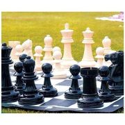 Capetan® Family | Kültéri sakk készlet sakktáblával (időjárásálló ABS műanyag, 92x92cm vinyl sakktábla felület, hordfüles dobozban, 21 cm király sakkbábú méret)