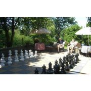   Capetan® Aveo | Kültéri óriás kerti sakk készlet (64-43 cm méretű időjárás álló műanyag bábúkkal)