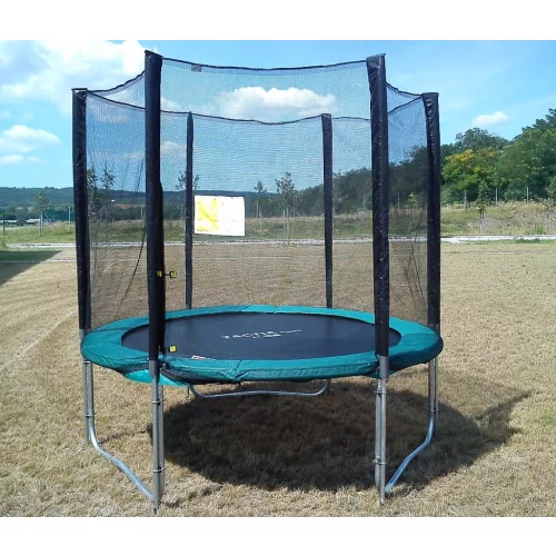 Capetan® Olive | Kültéri trambulin szett védőhálóval (244 cm, 25%-al megnövelt rugózású, 180Kg teherbírással, 60db rugóval - A megnövelt rugószám miatt a legtartósabb kivitelű trambulin)