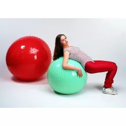   Gymnic | Rücskös felületű masszázslabda (65 cm - therasensory labda menta zöld színben)